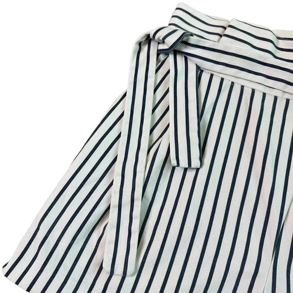 Zara Trafaluc Black White Stripe Shorts Paper Bag High Waist w/ Belt Size Small - Picture 3 of 8
